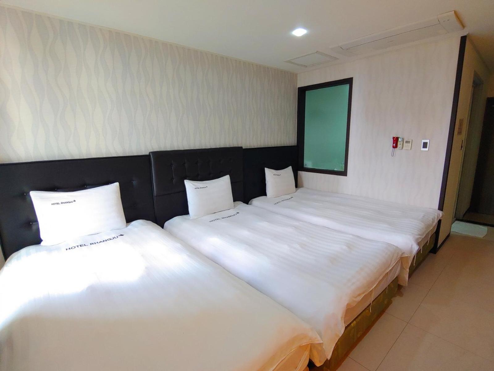 Hotel Rhangju ซอกวีโพ ภายนอก รูปภาพ