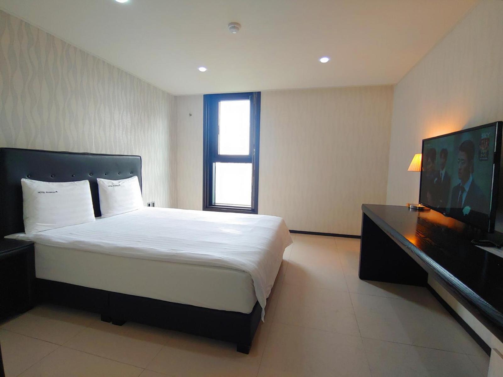 Hotel Rhangju ซอกวีโพ ภายนอก รูปภาพ